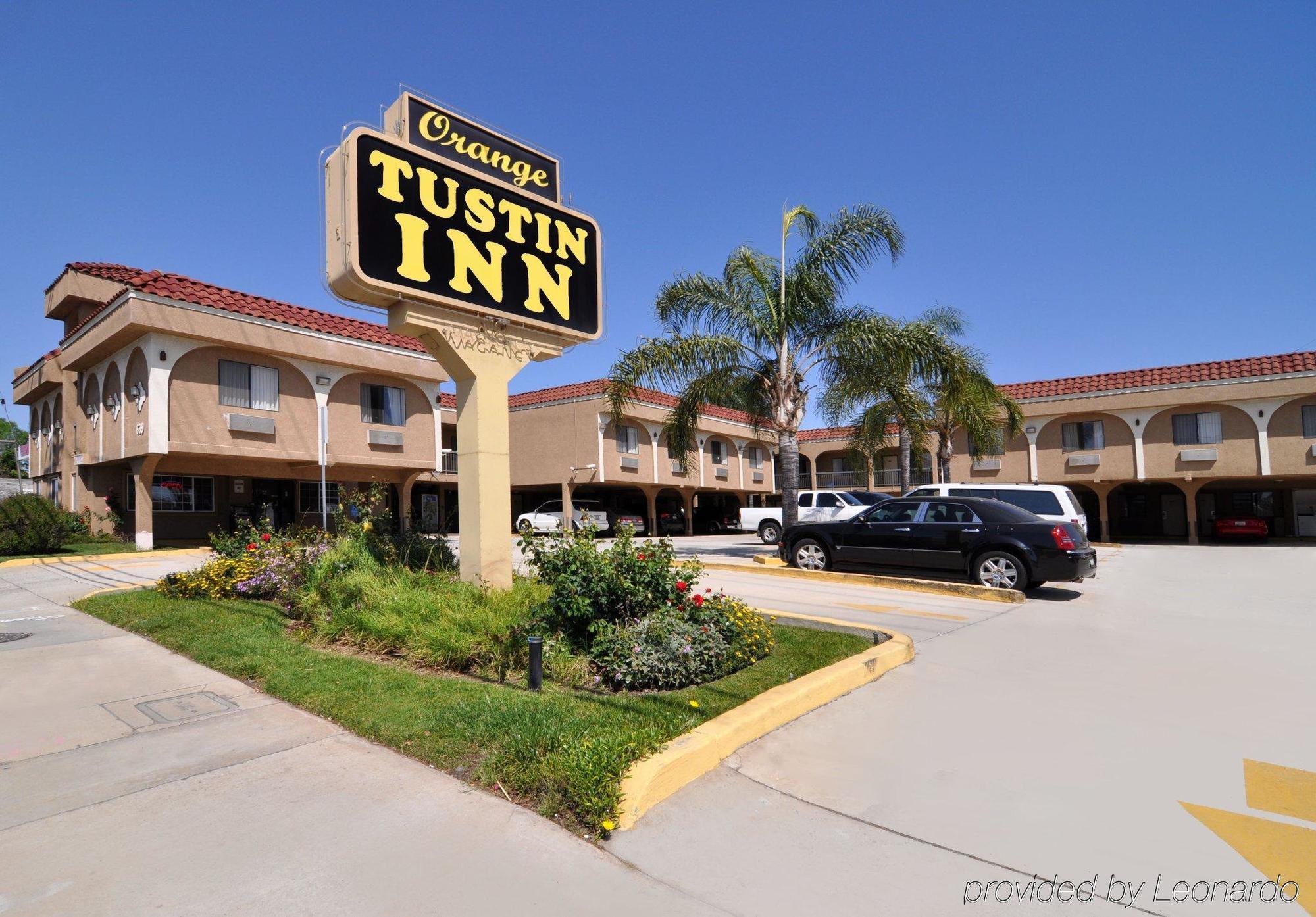 Orange Tustin Inn In Ориндж Экстерьер фото